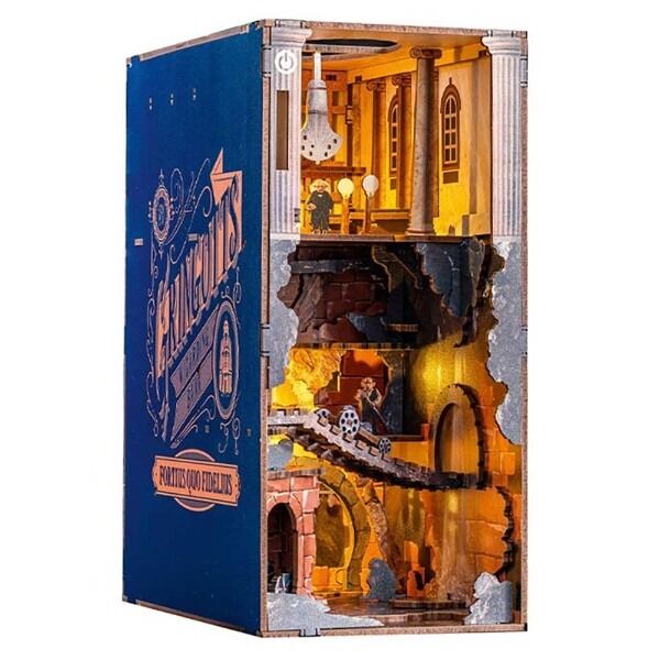 Harry Potter  Gringotts Bank 124 Scale Book Nook Model Kit