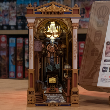 DIY - Book Nook Library of Wonder